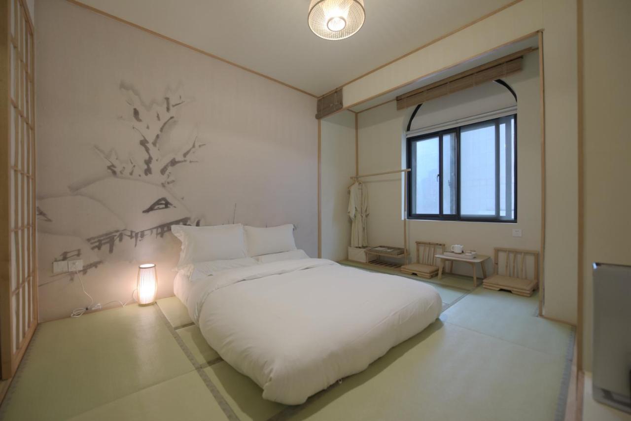 Xintiandi Former French Historical Area Homestay Shanghai
