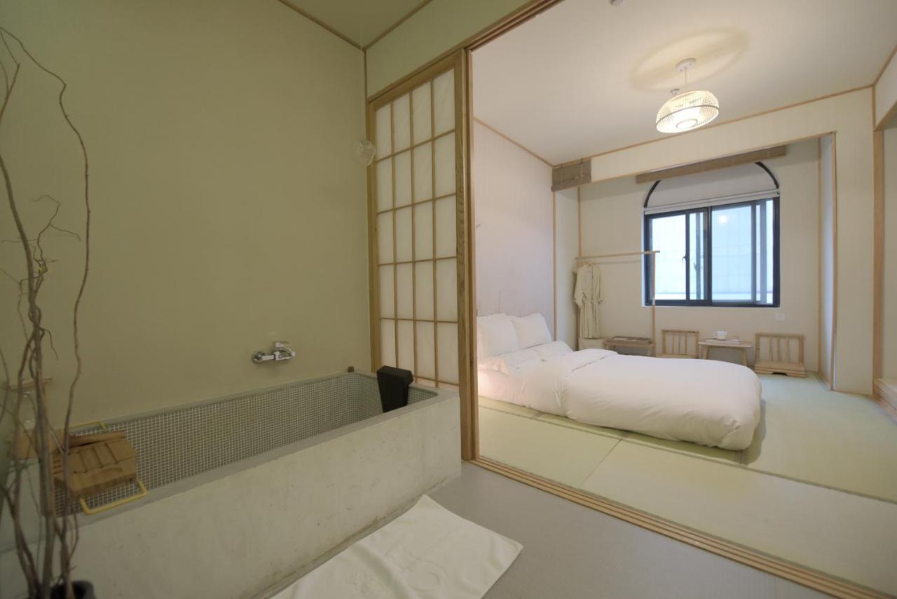 Homestay Xintiandi Former French Historical Area Shanghai