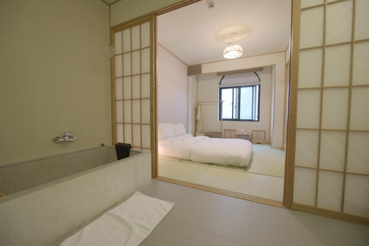 Xintiandi Former French Historical Area Homestay Shanghai